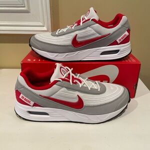 NCAA x Nike Air Max Verse Ohio State Men’s Size 11
